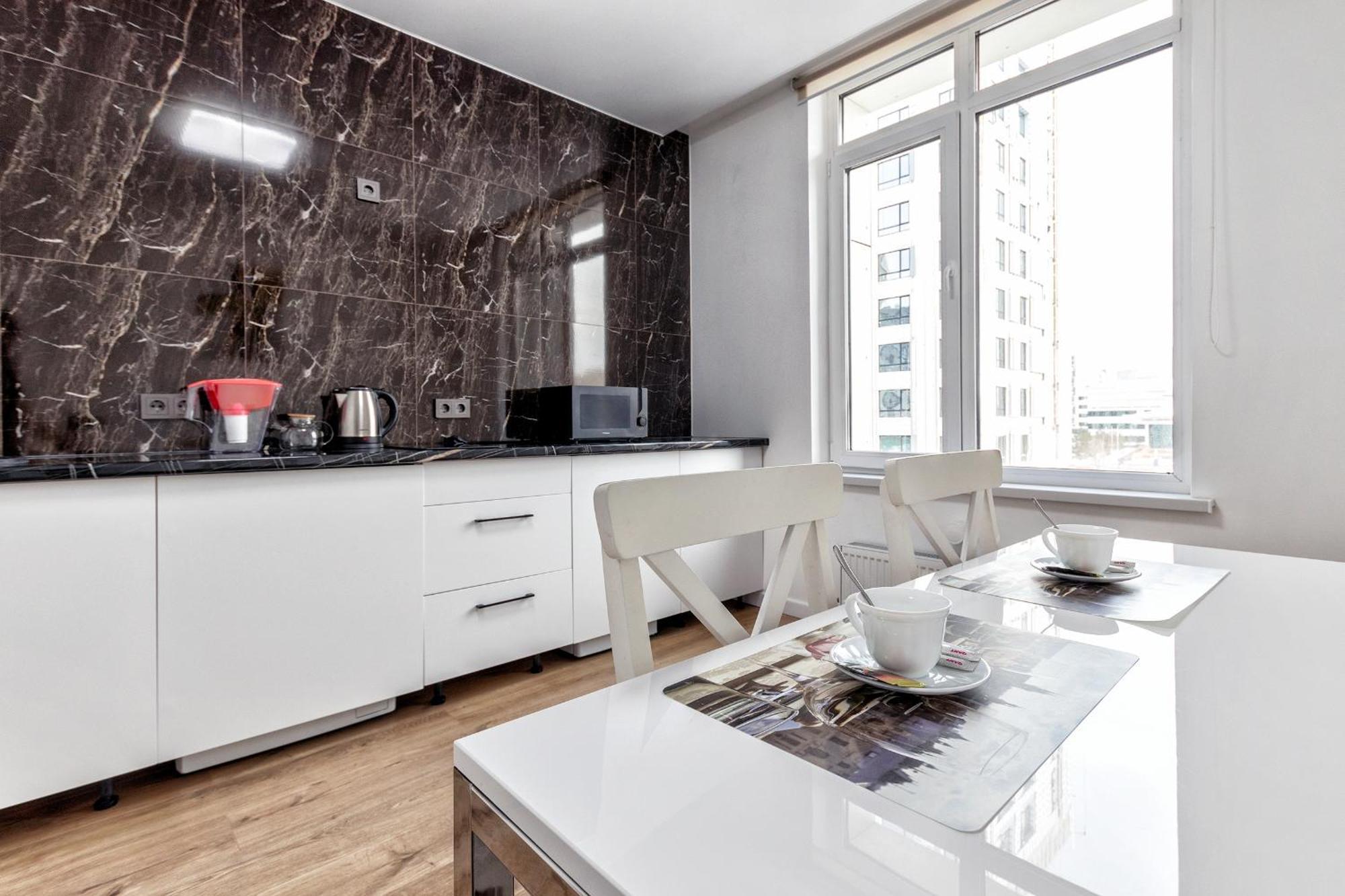 Raisson Aparthotel G84 Хан Шатыр 阿斯坦纳 外观 照片